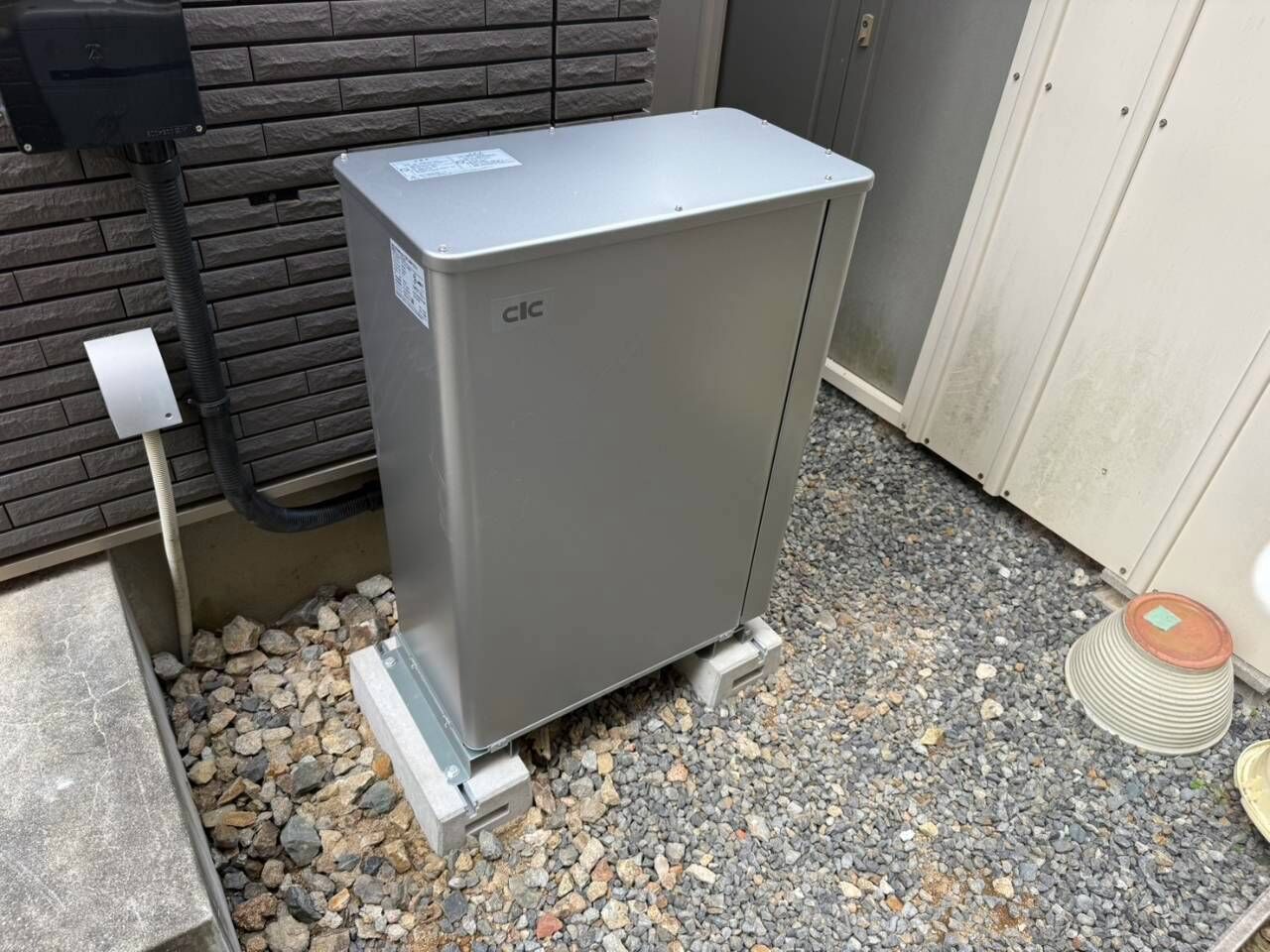 長州産業の蓄電池を設置しました｜今回は「全負荷型」を選択