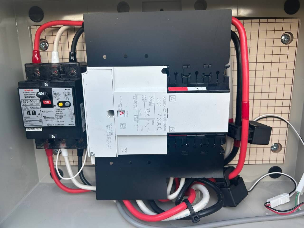 岡山市で創蓄（太陽光発電＋蓄電池）を導入｜シャープ 4.12kW＋7.7kWh（全負荷型）の組み合わせと選び方