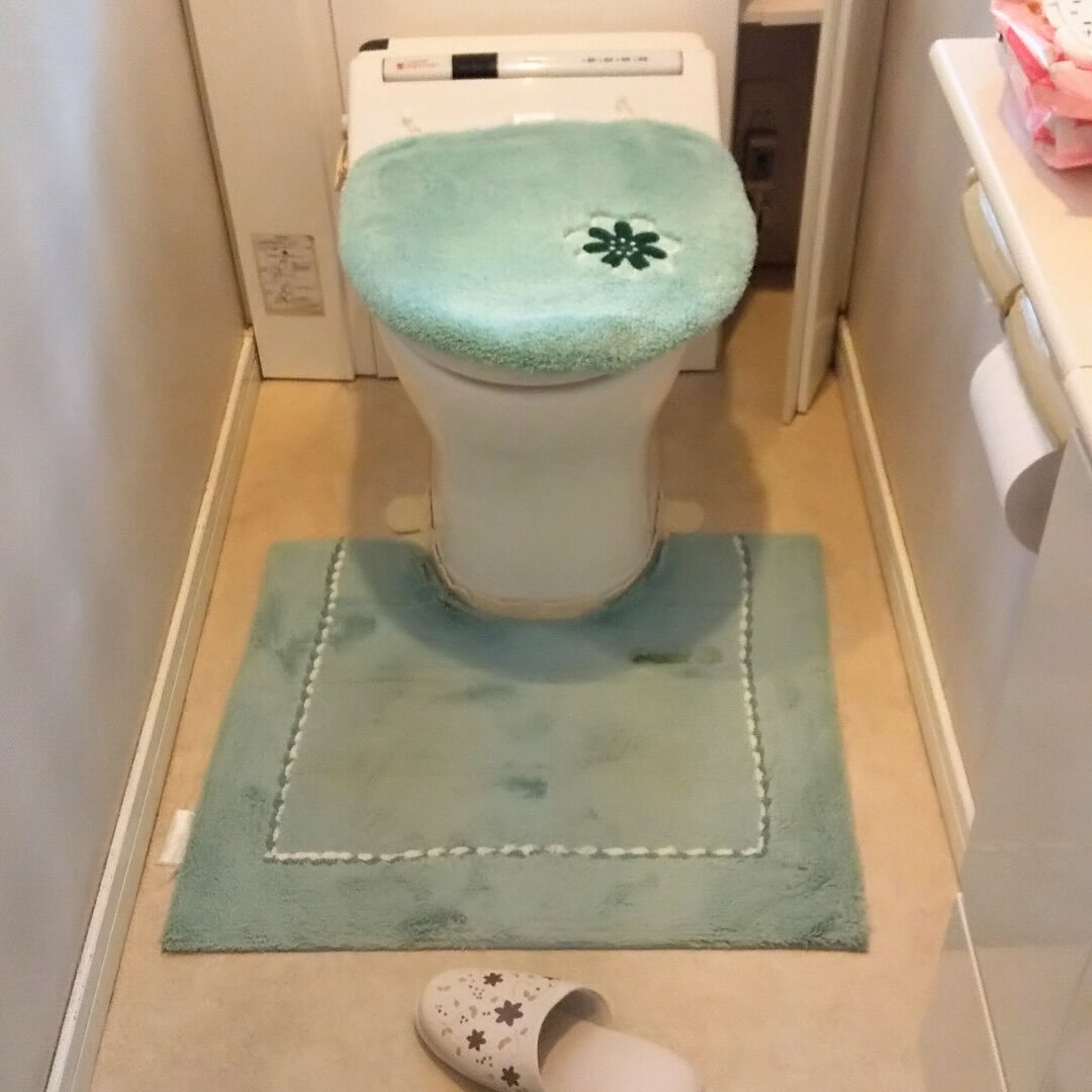 【Before → After｜トイレリフォーム🚽】
